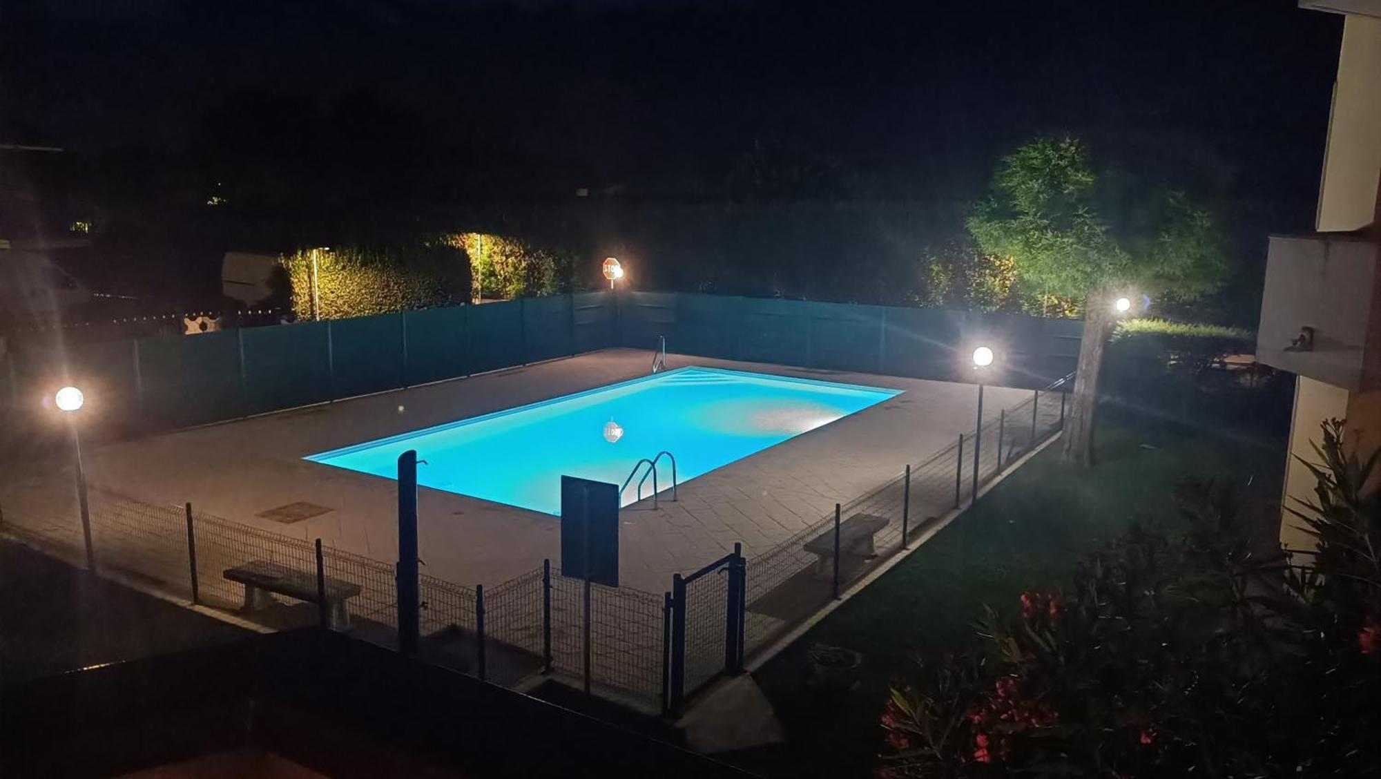 Pool Apartment